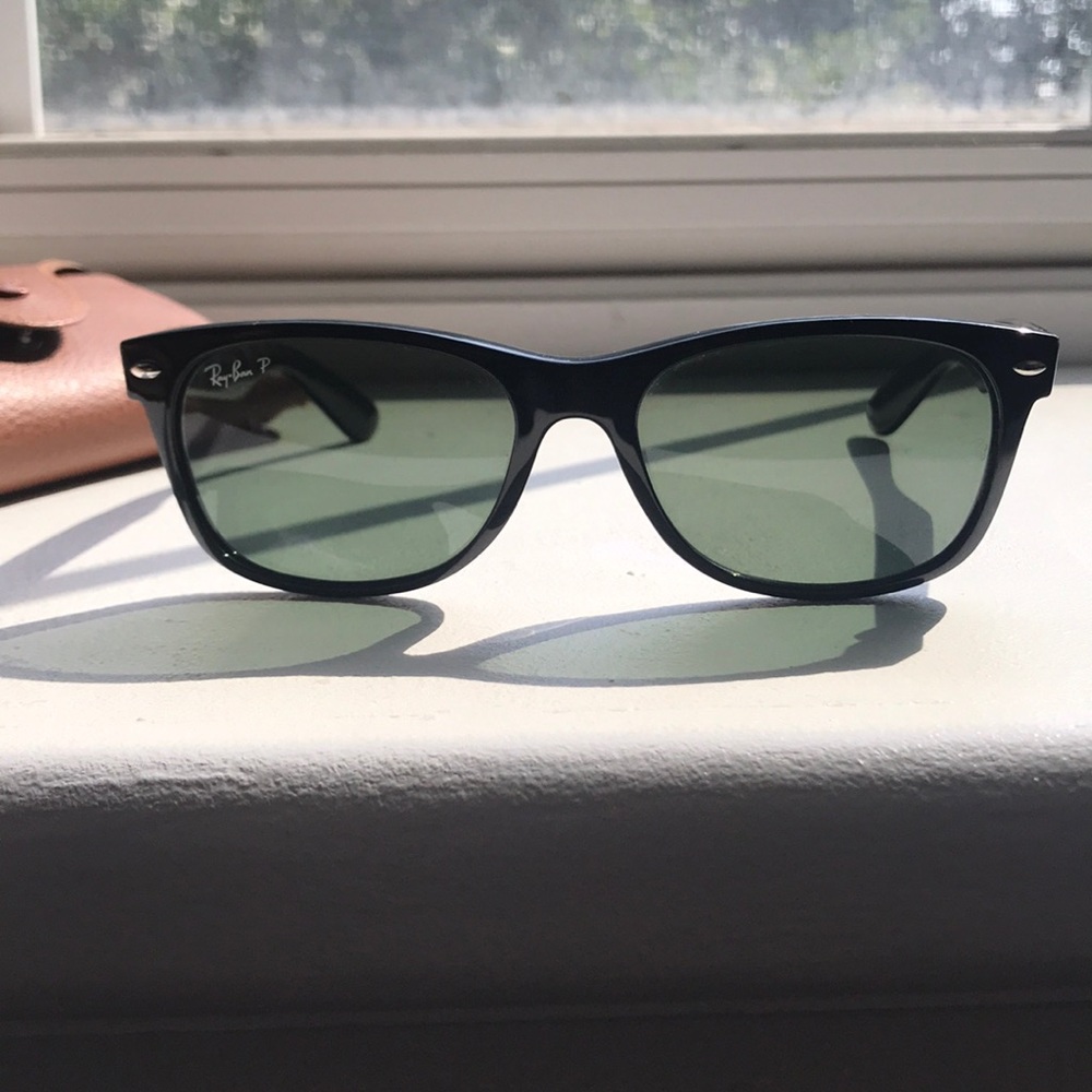 Ray Ban New Wayfarer sunglasses with UV protection